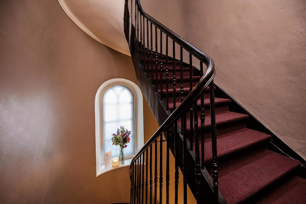 **  Hotel Rose Red Belgium